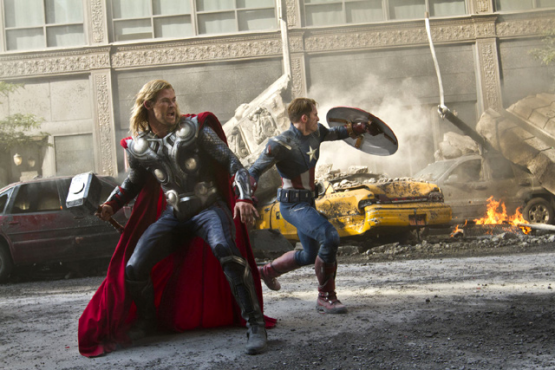Chris Hemsworth és Chris Evans - Thor és Amerika Kapitány