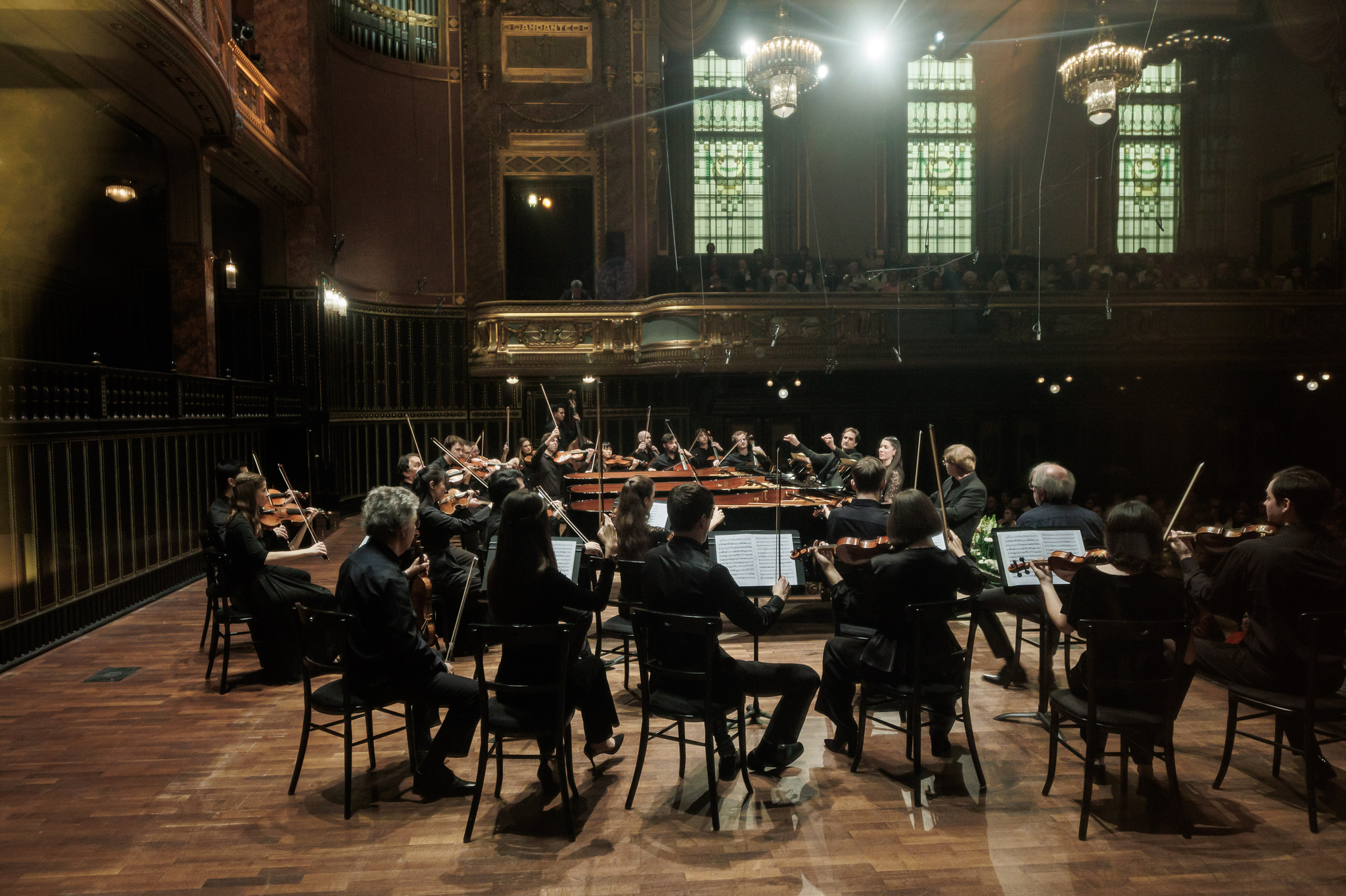 Joshua Bell hegedűművész a Zeneakadémián