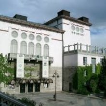 Öt nagyszínházi bemutató lesz a jövő évadban a Veszprémi Petőfi Színházban