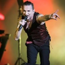 Whitney Houston és a Depeche Mode is bekerül a Rock & Roll Hírességeinek Csarnokába