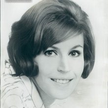 Elhunyt Helen Reddy Grammy-díjas ausztrál énekesnő