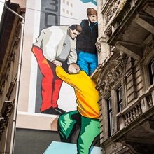 Berlin művészi ábrázolása egy budapesti tűzfalon