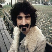 Zappa - A polgárpukkasztó zenészlegendáról készült film már a magyar mozikban
