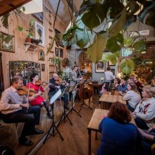A zene éjszakája - huszonhat minikoncert nyolc budapesti helyszínen