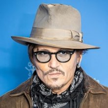 Johnny Depp-pel indul Cannes