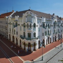 Már várják az alkotásokat a szegedi Nyári Tárlatra