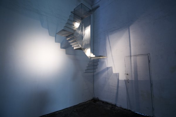 Lépcsők: Skála című egyéni kiállítás Hardi Ágnessel, Artus Stúdió Kapcsolótér, 2019. Budapest