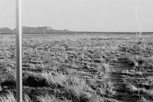 Walter de Maria: Lightning Field, 1977.