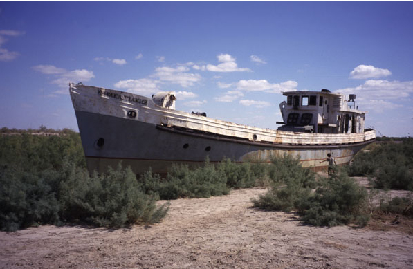 Aral-tó Dead ships in deserts 10