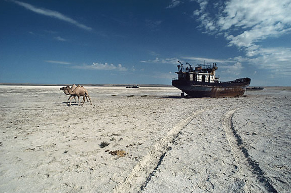 Aral-tó Dead ships in deserts 13